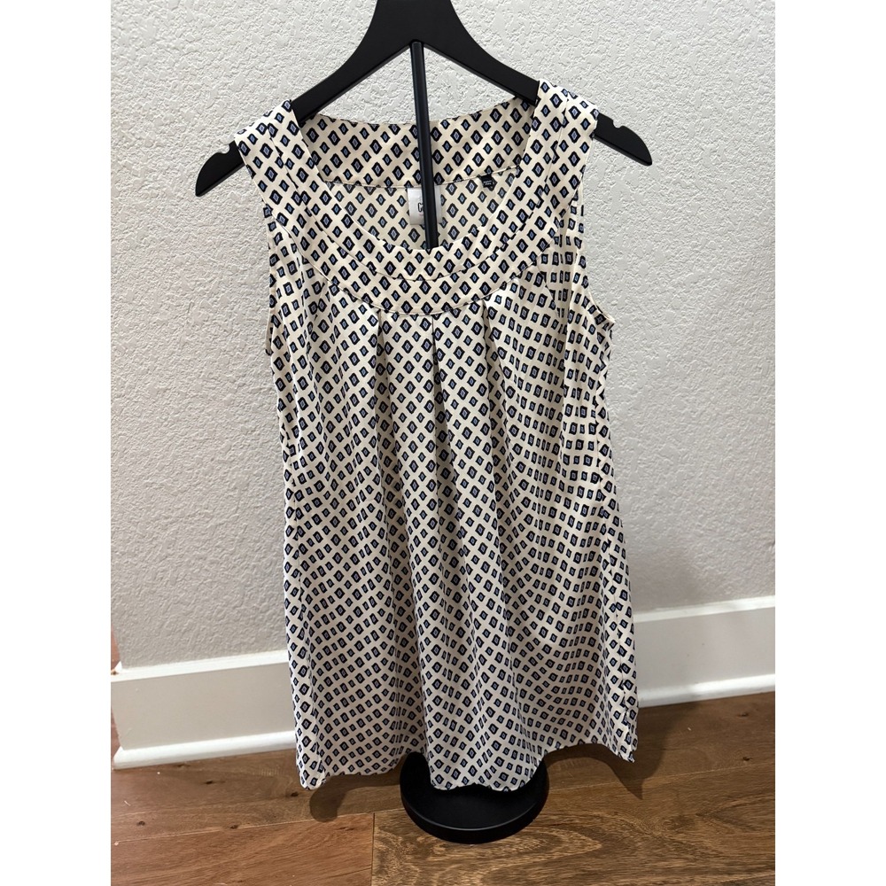 Cabi Cleo Top Size Medium – Sleeveless Diamond Print‎ Blouse Black White Geo